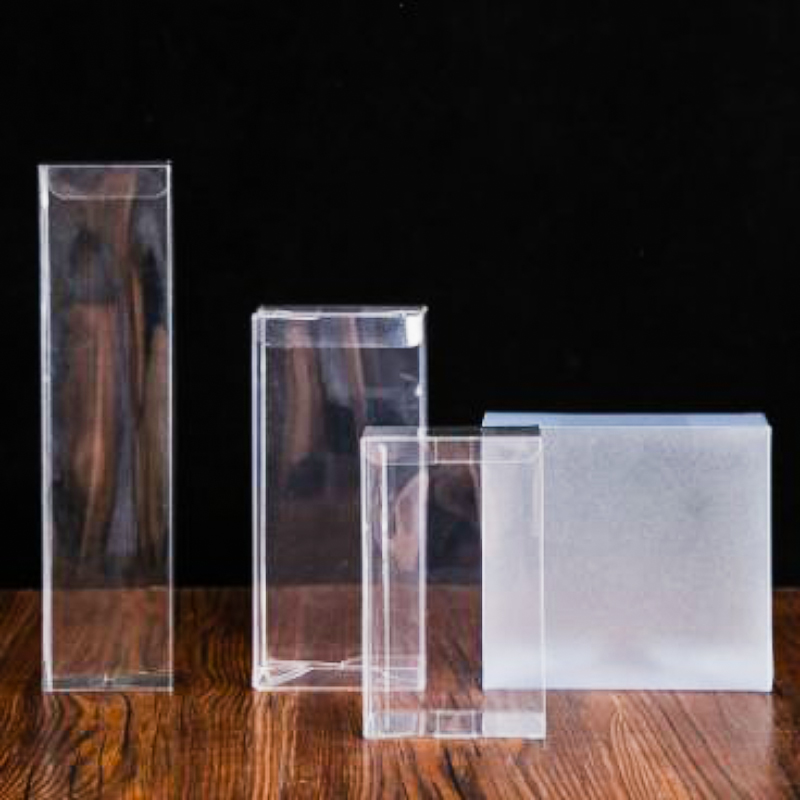 Caixa de plástico transparente para animais